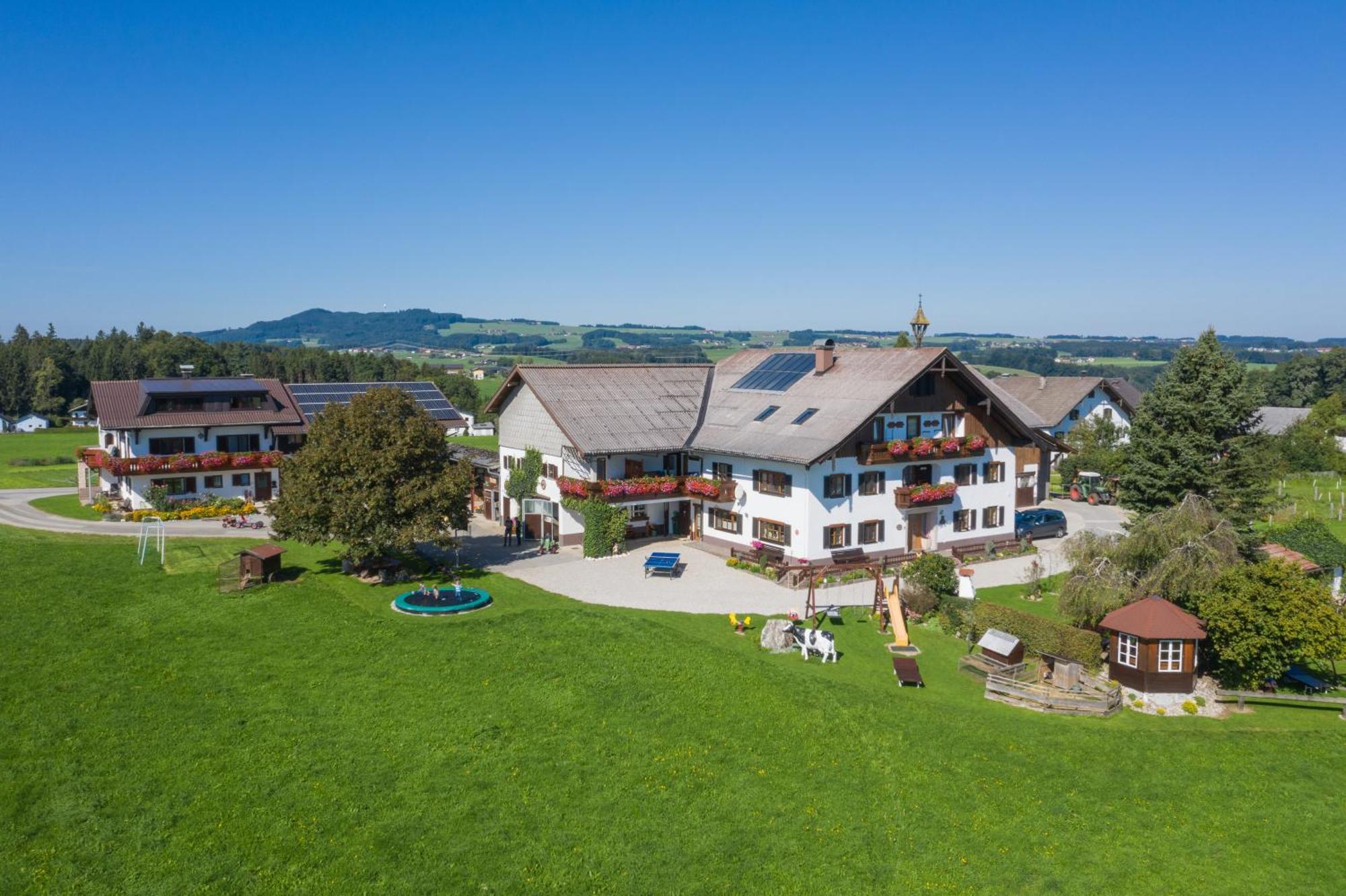 Bauernhofferien Oberduernberg Villa Зикирхен-ам-Валерзи Екстериор снимка